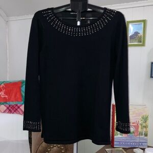 Cable & Gauge Black Embellished Long Sleeve Top